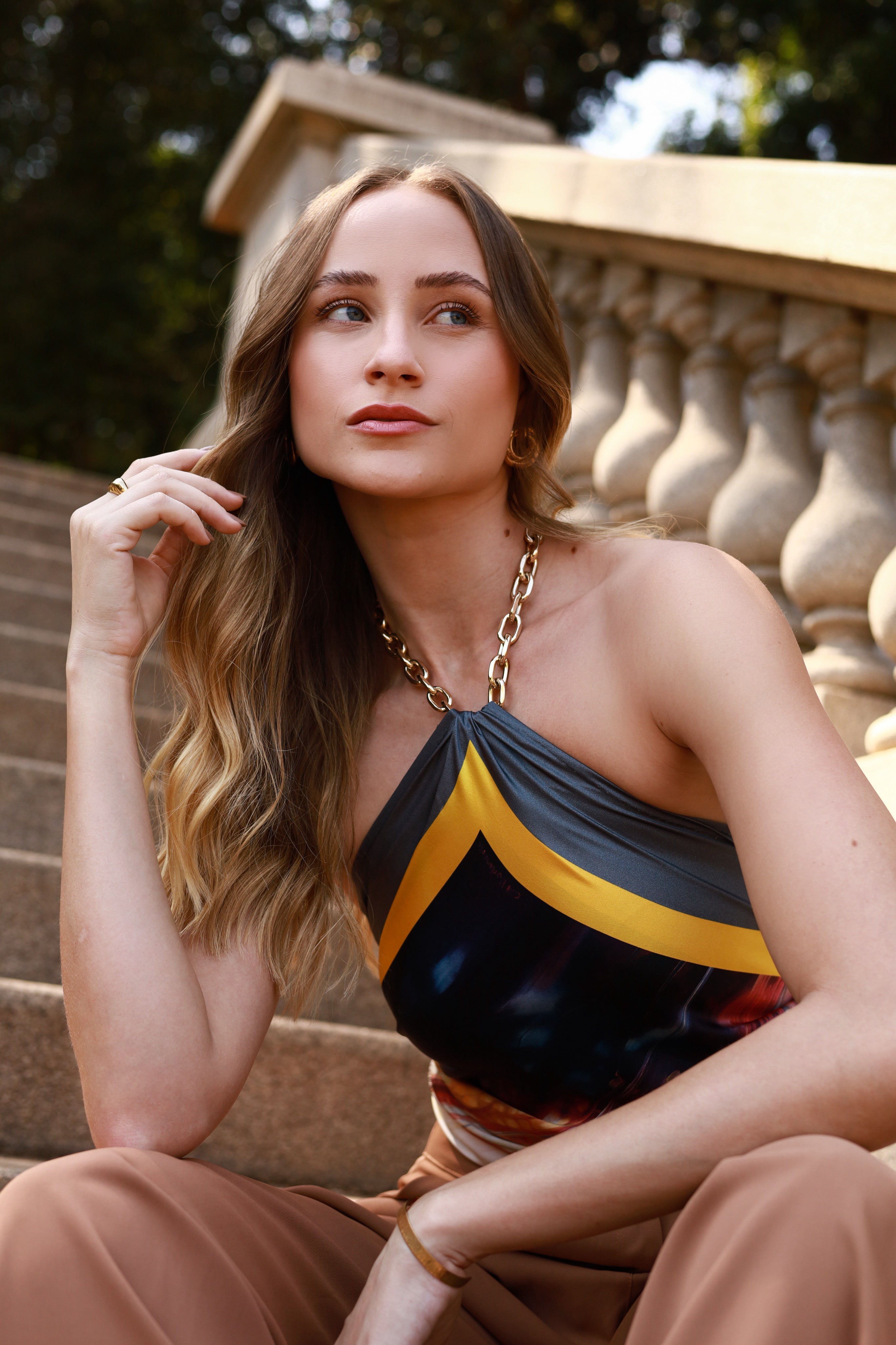 Jungle-Portal 35" silk scarf